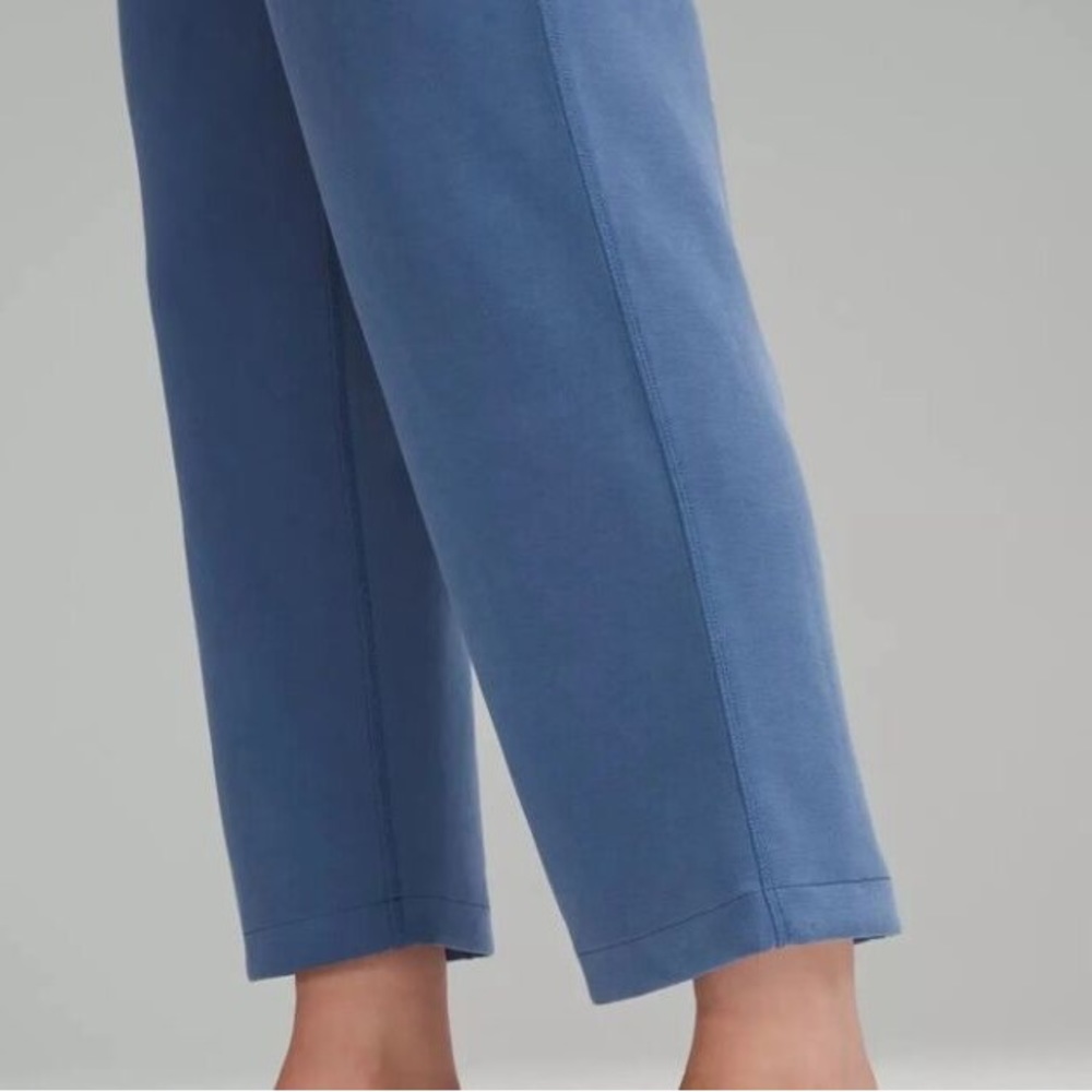 Sofstreme HR Straight-Leg Crop 24” - Picture 4 of 8
